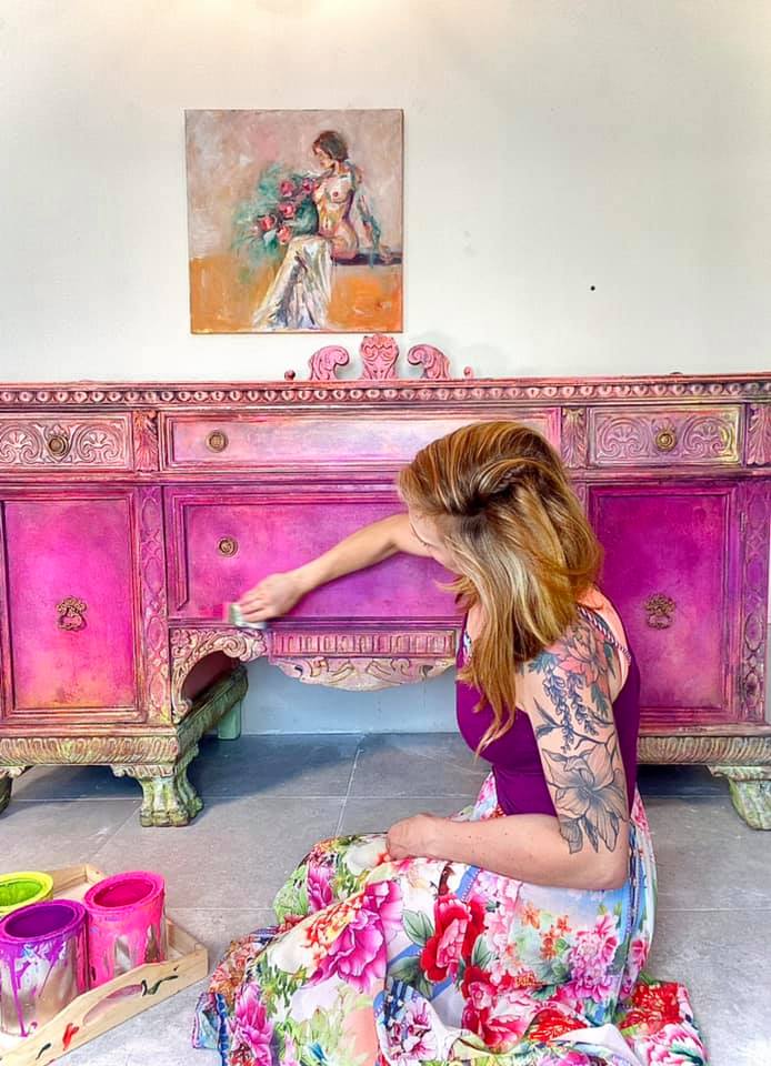 How to Use Daydream Apothecary Neons by Anissa